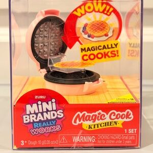 Mini Brands Really Works Magic Cook Kitchen Series 1 ✨Waffle Maker✨